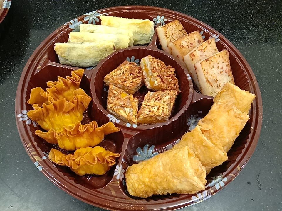 Swatow Freshly Hand Made Dim Sum Platter D $38.80+ (3 - 4 persons) 精美手工点心拼盘 D_0