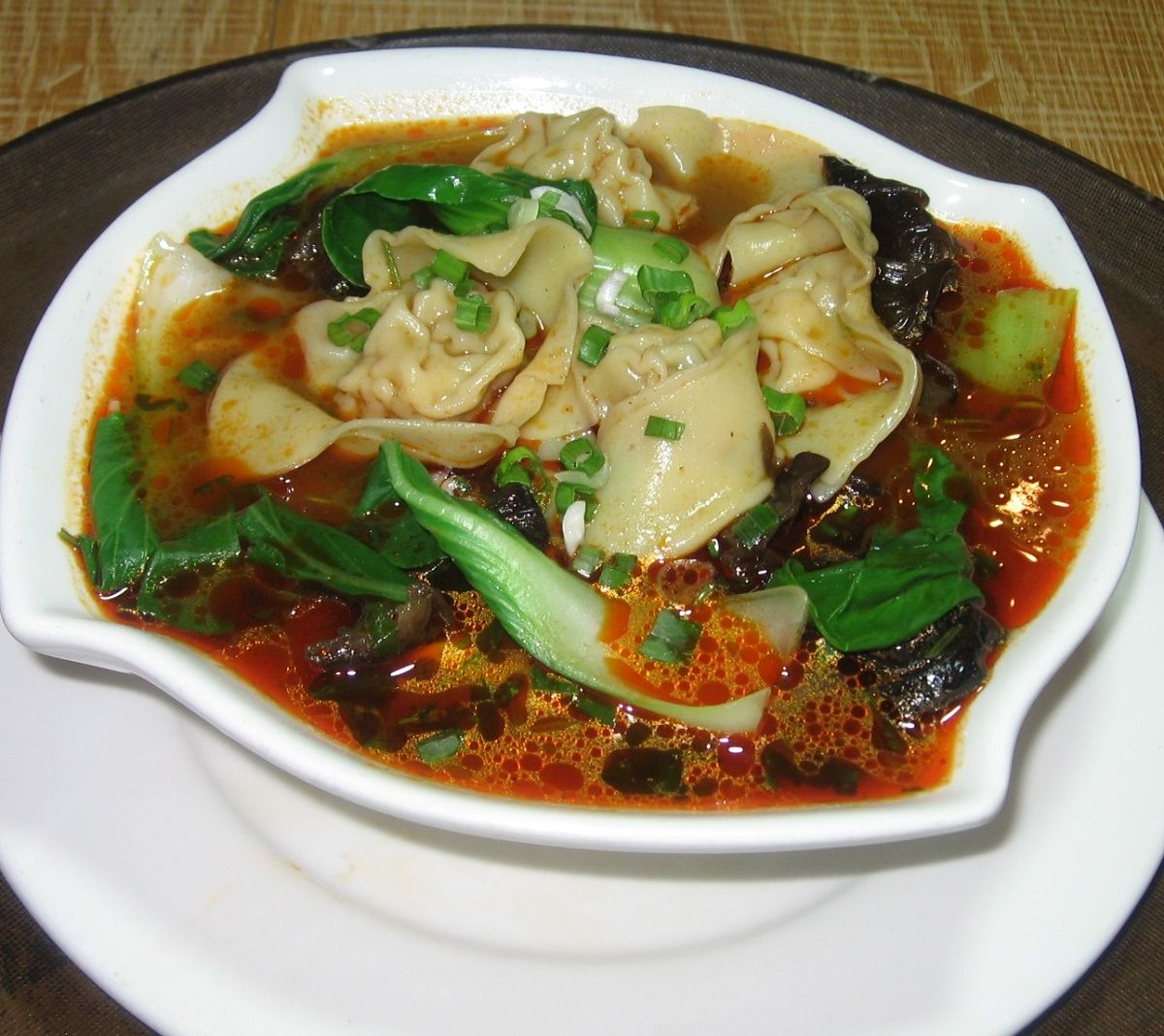 Chicken Wonton Noodles Soup    芸吞面-鸡肉 (Original or Sichuan Spicy)_1