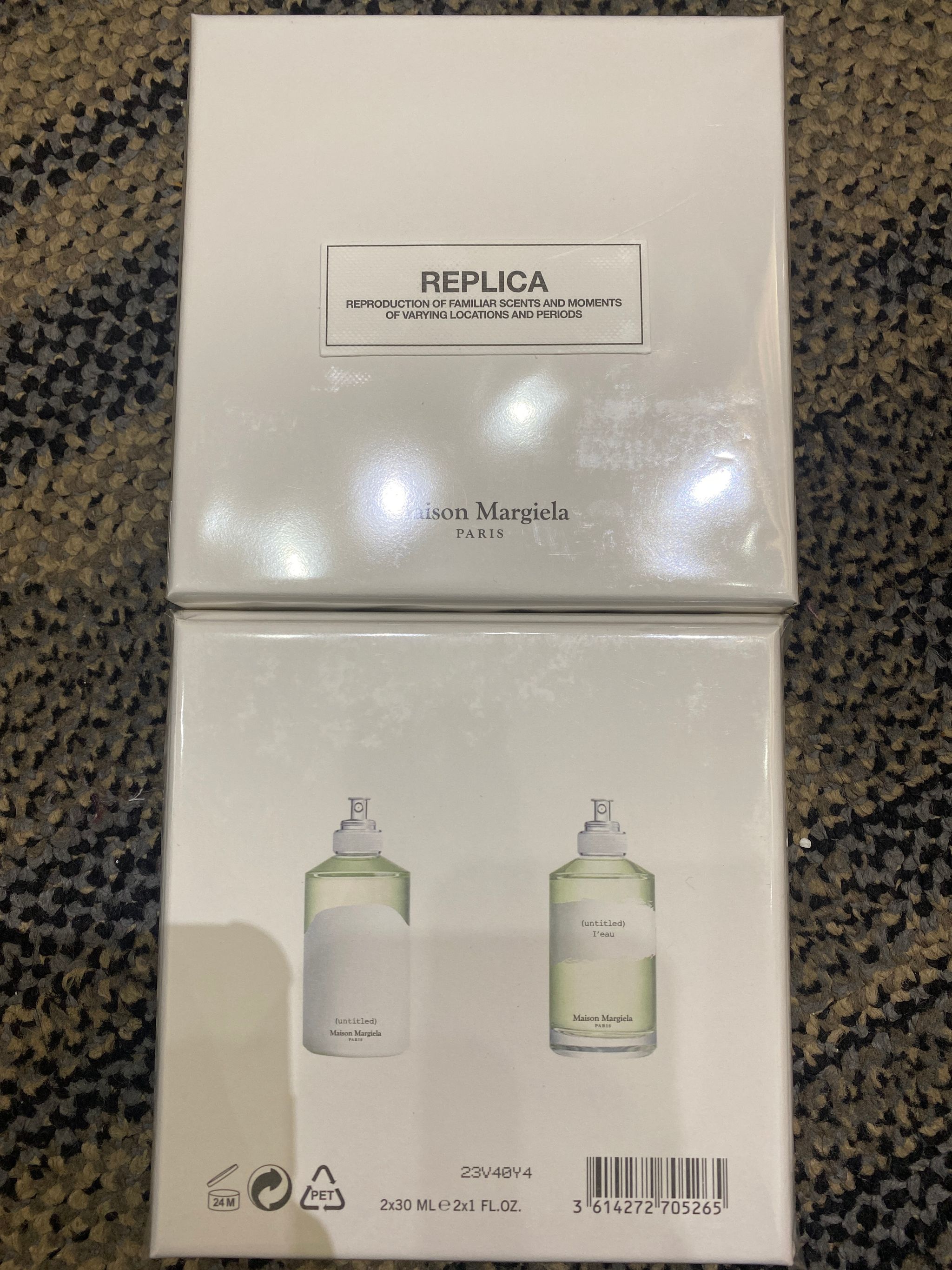 Replica gift set_0