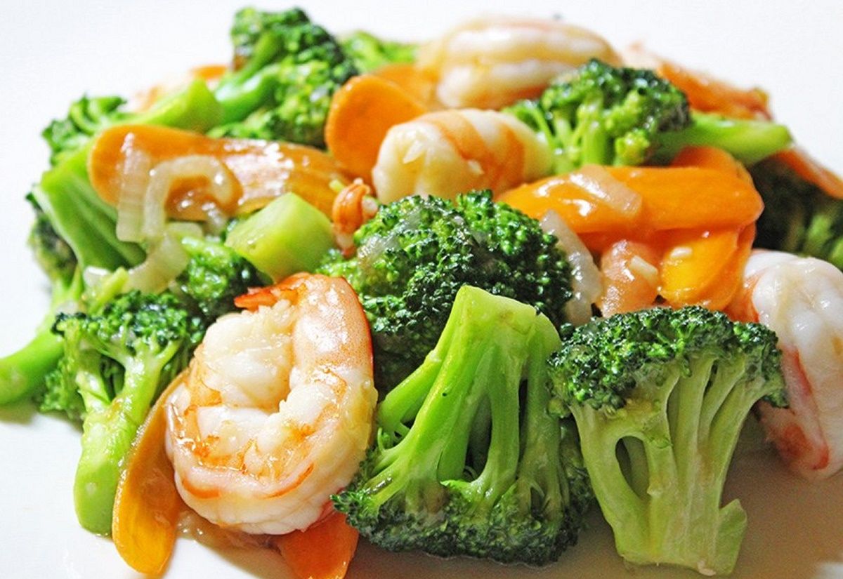 Stir Fried Shrimp with Broccoli   虾仁西兰花_0