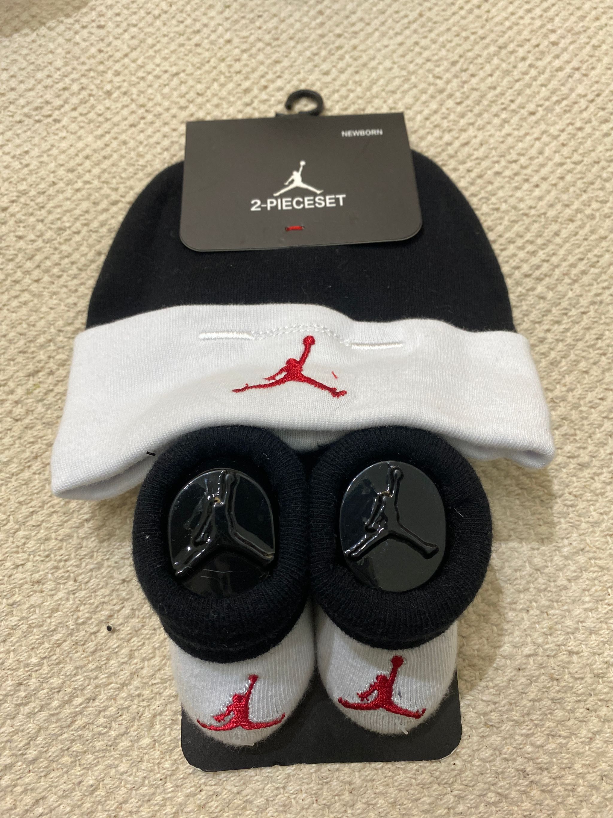 Jordan booties set 24_0