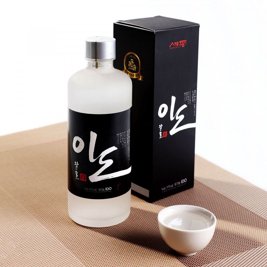 Sejong Premium Ido Soju (22% ALC)_1