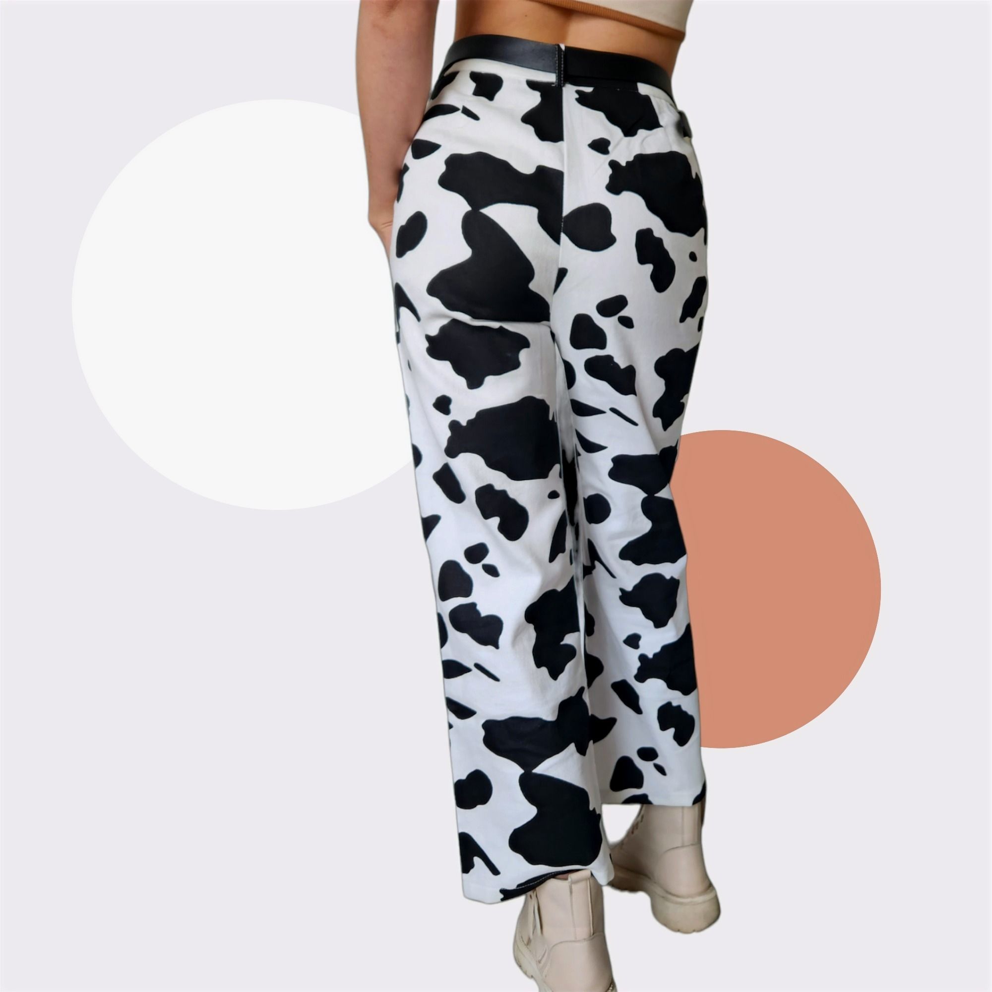 SUBTLE FLARE COW PRINT JEAN_4