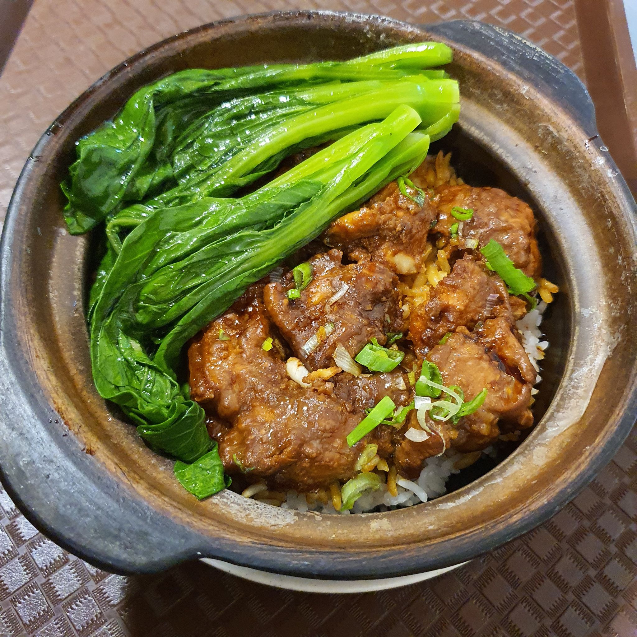 Claypot Chicken Rice With Vegetable _0