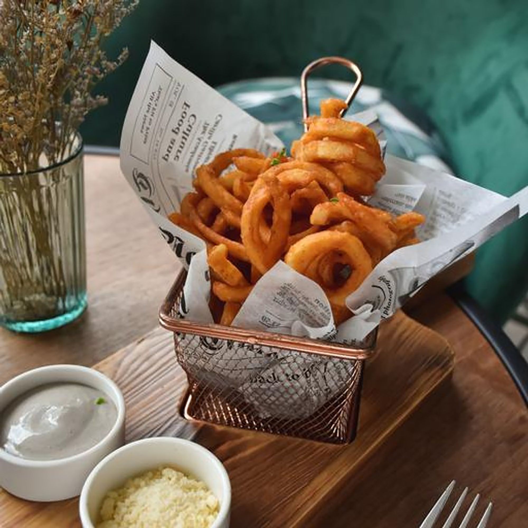  Truffle Mayonnaise Curly Fries_0