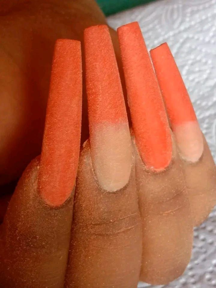 Nails as is in Photo 4_0