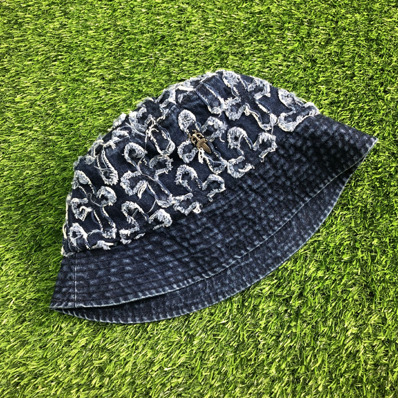 CH CROSS PATCH DENIM BUCKET HAT_3