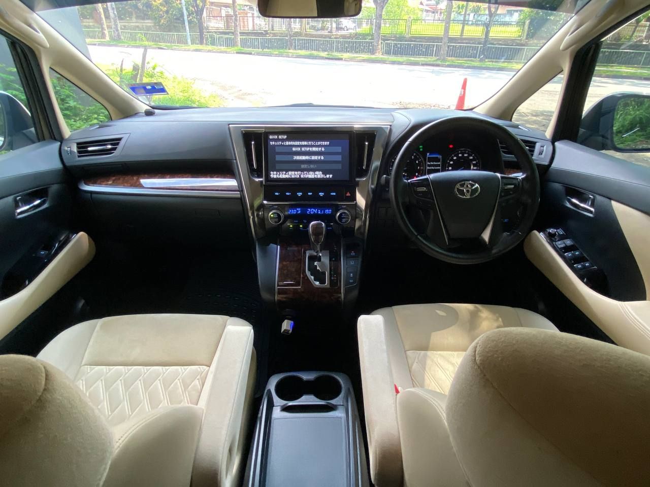 TOYOTA ALPHARD SA_2