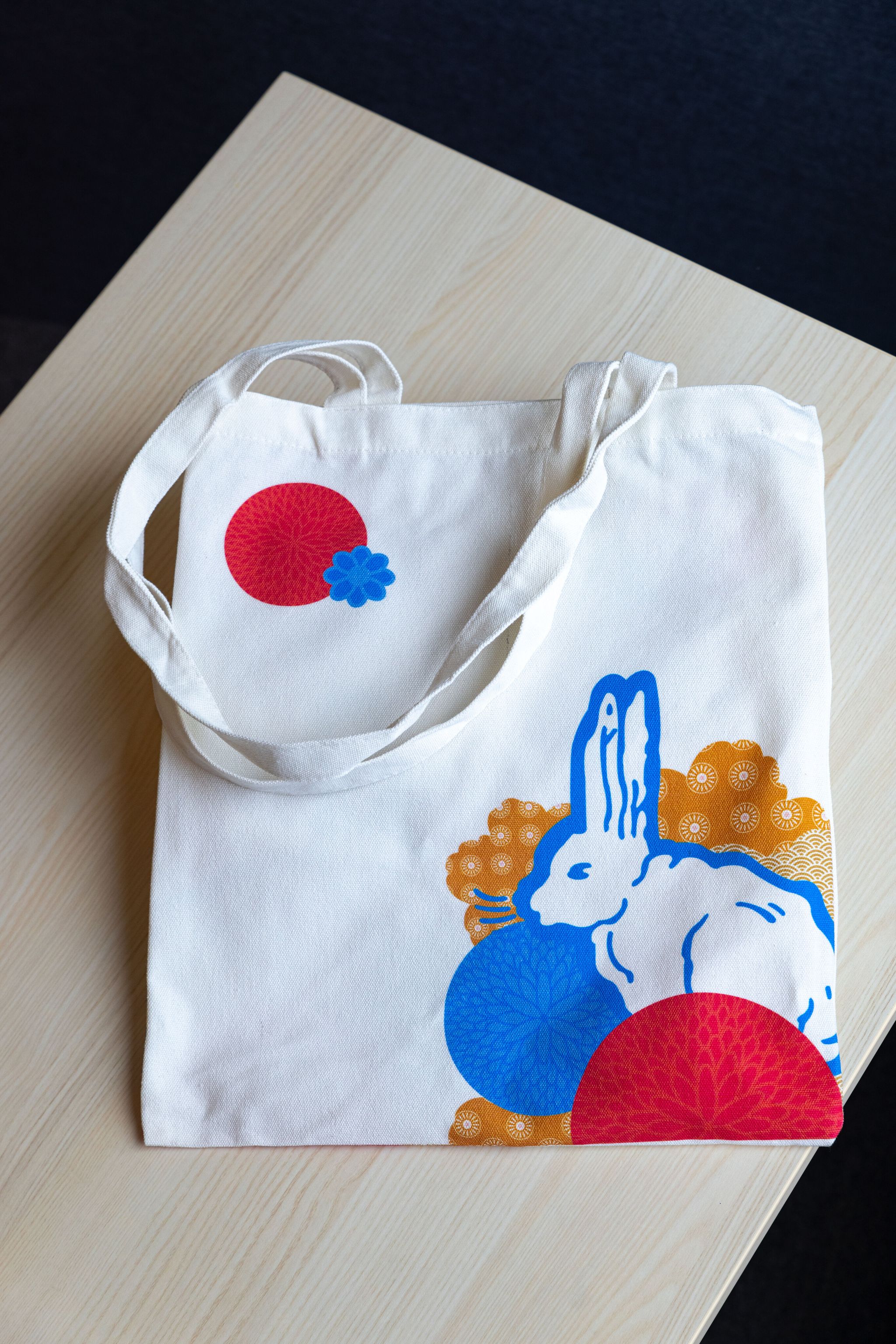 White Rabbit Canvas Bag (Flower)_0