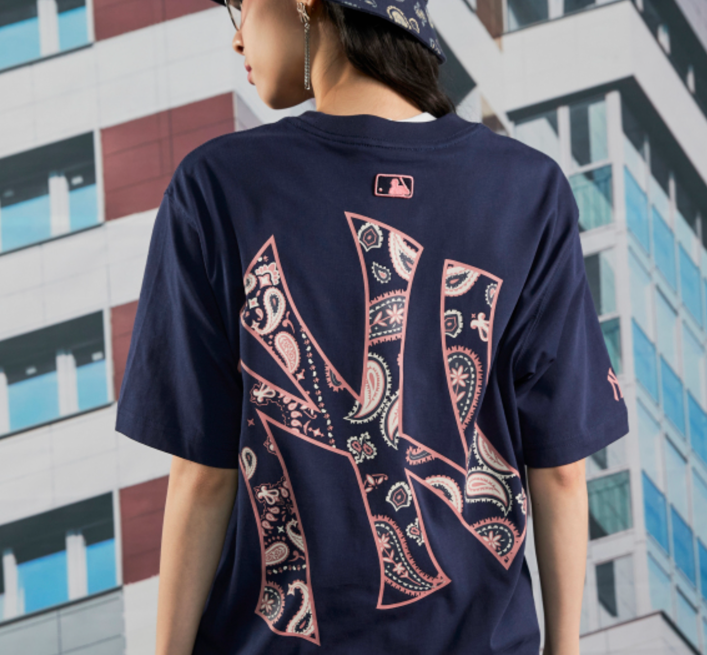 Paisley Mega Logo T Shirt - C66_2