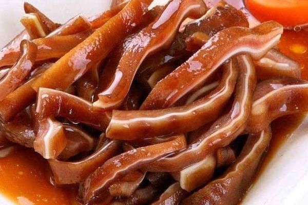 卤猪耳 Braised Pig Ear_0