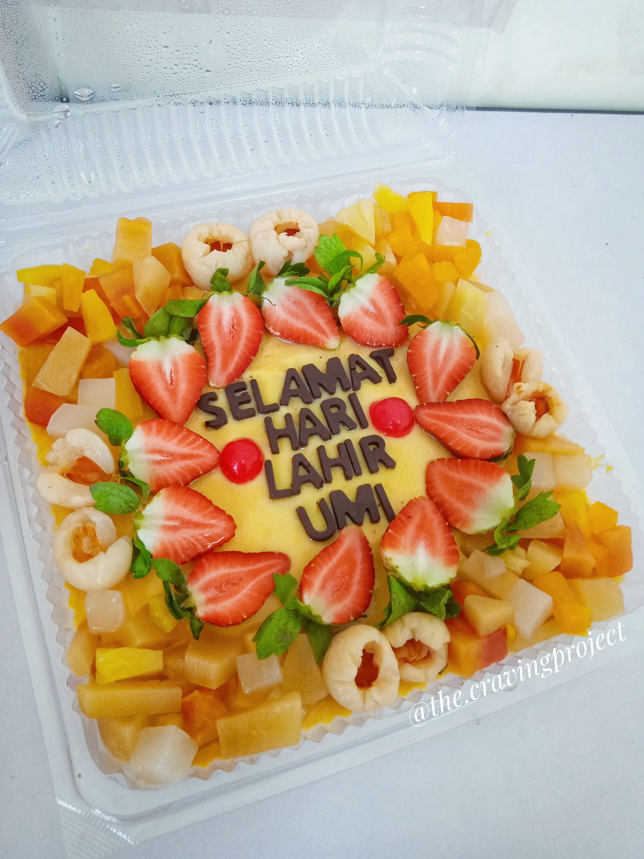 PUDING KASTARD COCKTAIL WITH FRESH FRUIT _1