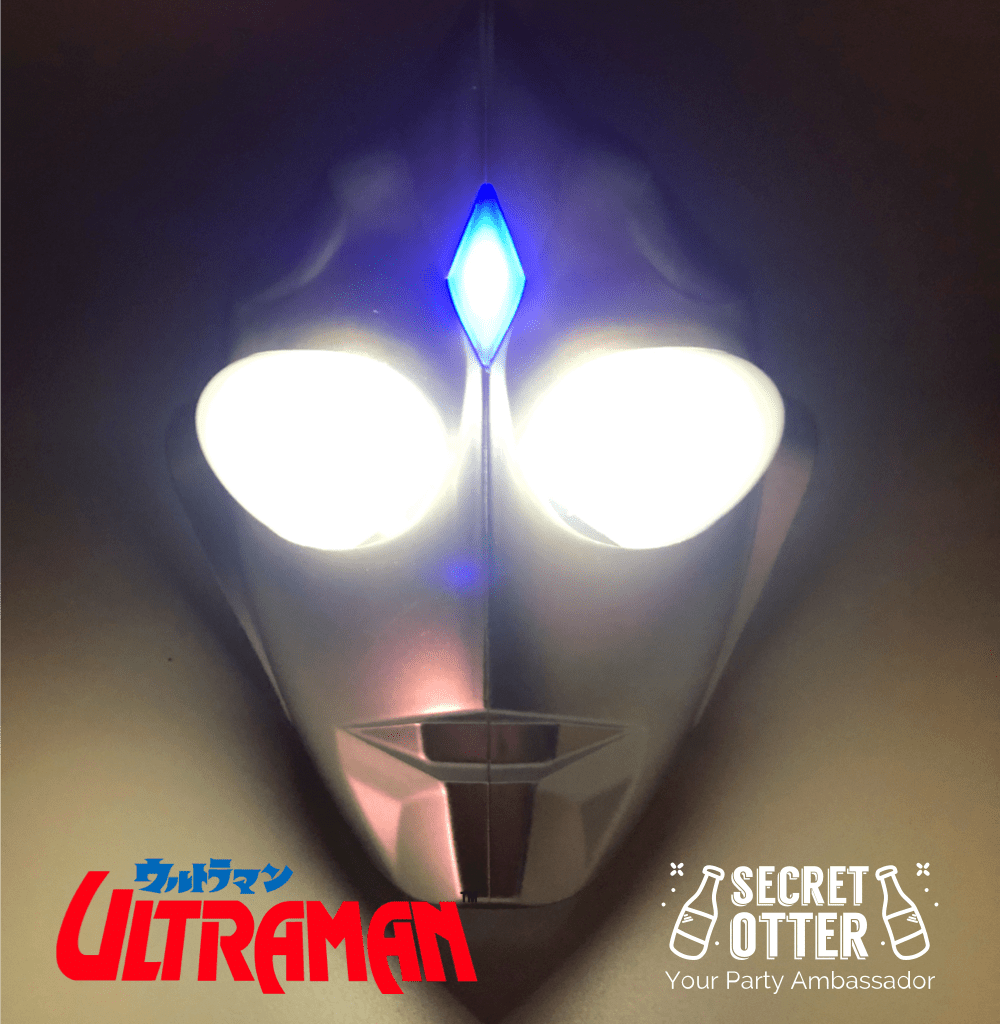 Ultraman full face mask with LED Glowing Eyes!_6