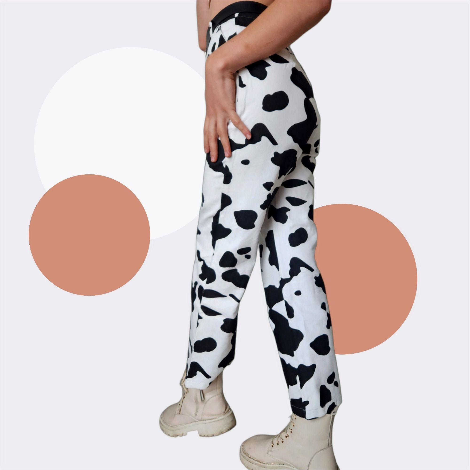 SUBTLE FLARE COW PRINT JEAN_3