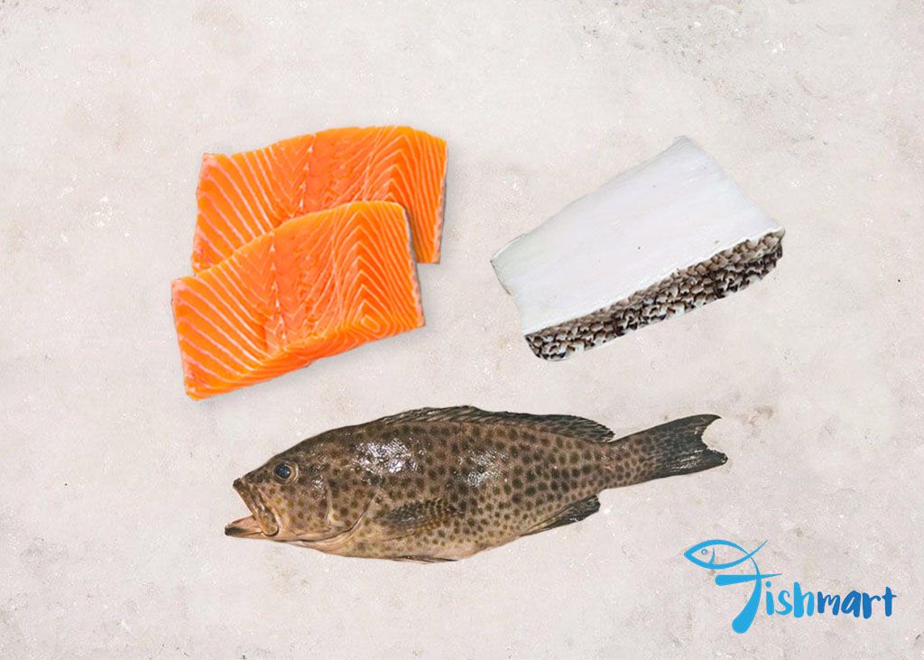 Small Family Bundle 1x Codfish Fillet 200g, 1x Salmon Fillet (Approx: 600g) + 1 x Whole Fish _0