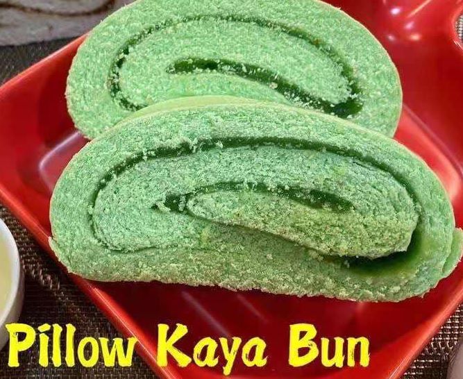 斑斓枕头Kaya包 Pandan Kaya Roll _0