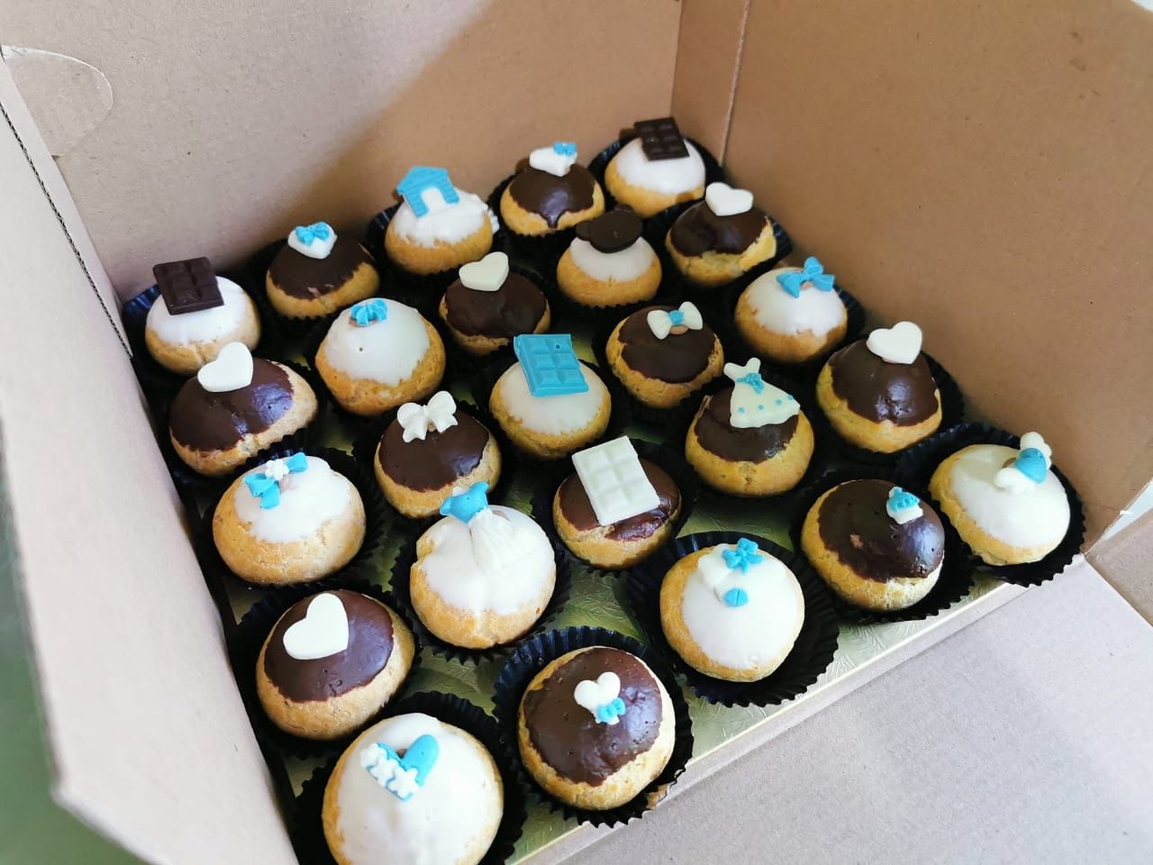 Mini Choux (25 pcs)_0