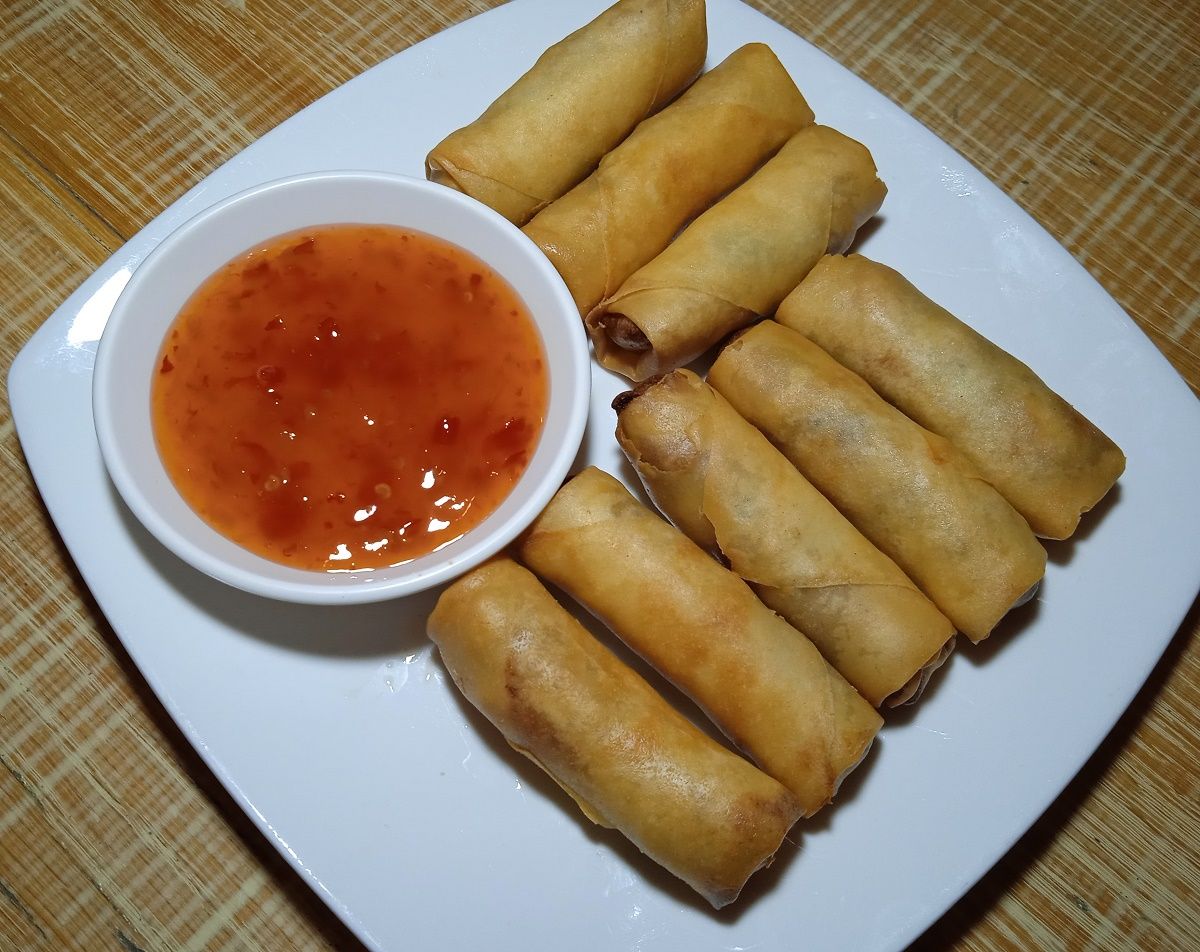 Shanghai Crispy Fried Chicken  Spring Rolls 脆皮炸 鸡肉春卷  (4 or 8 pcs)_0