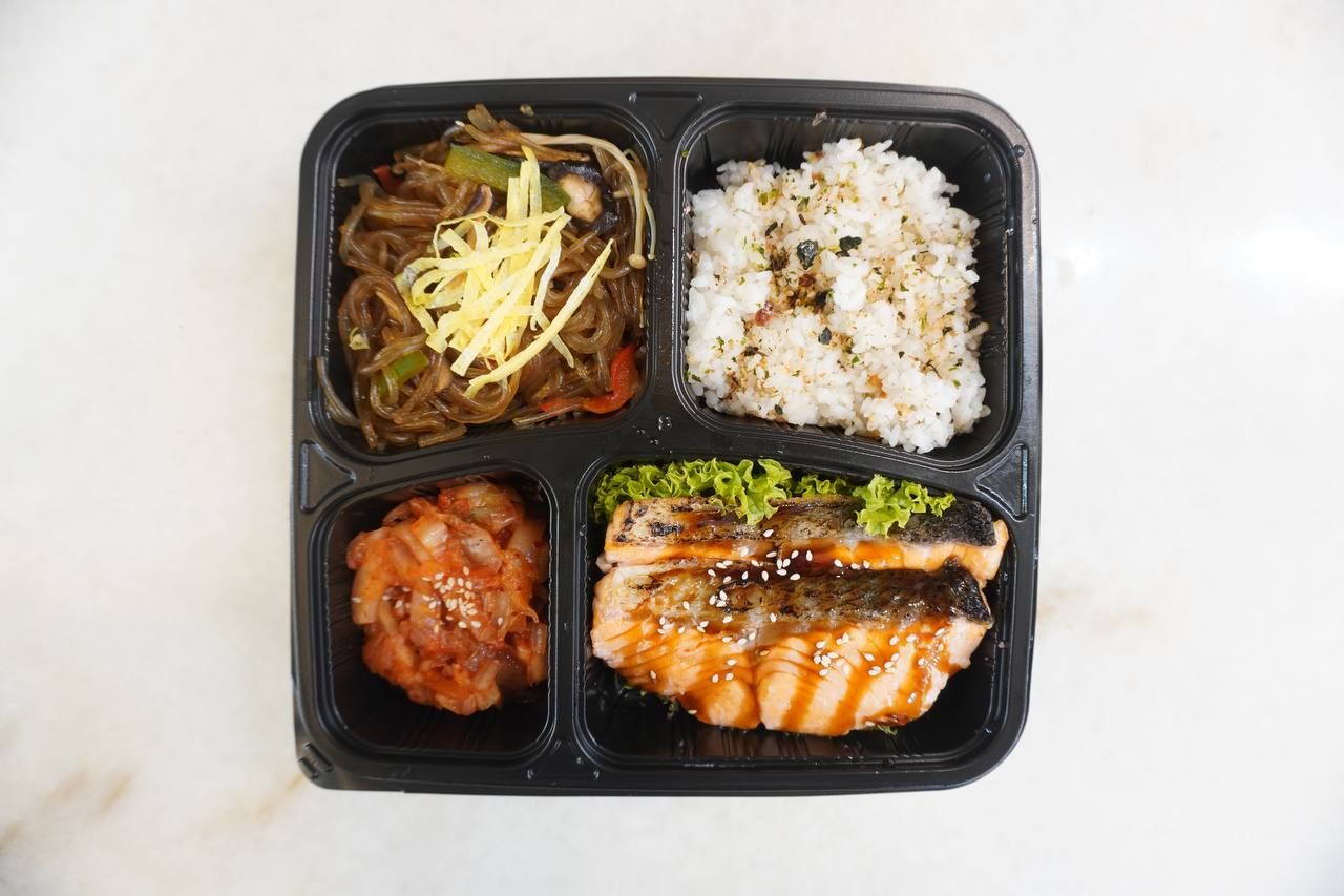 Y3. Salmon Teriyaki Dosirak Set 照烧鲑鱼便当_0