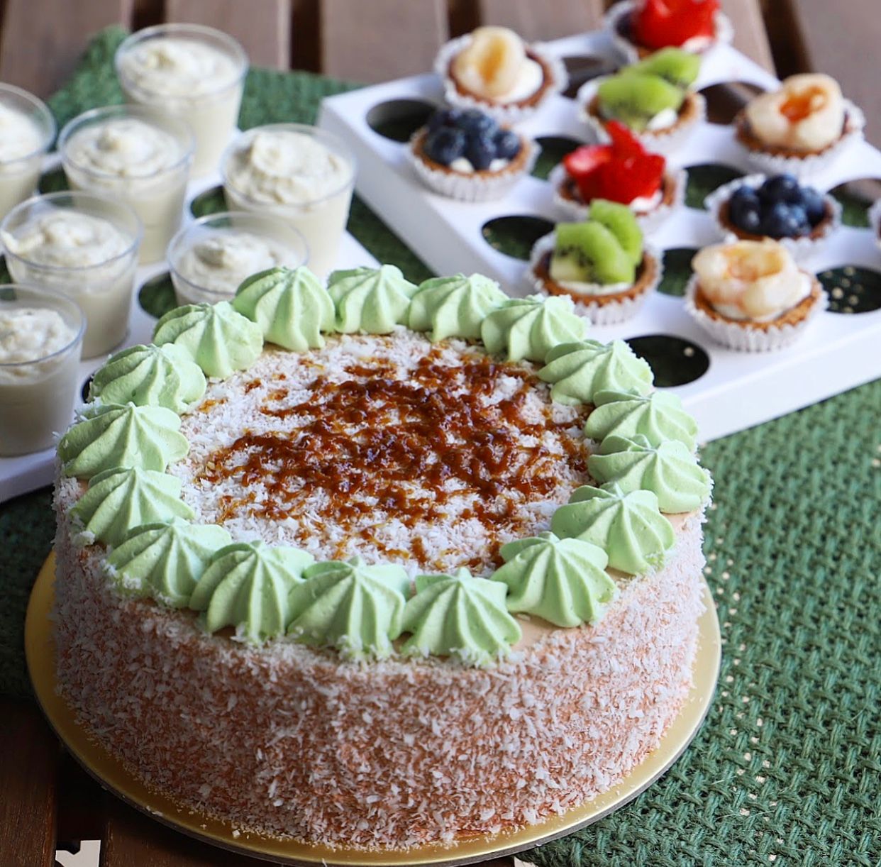 Ondeh ondeh cake bundle_0