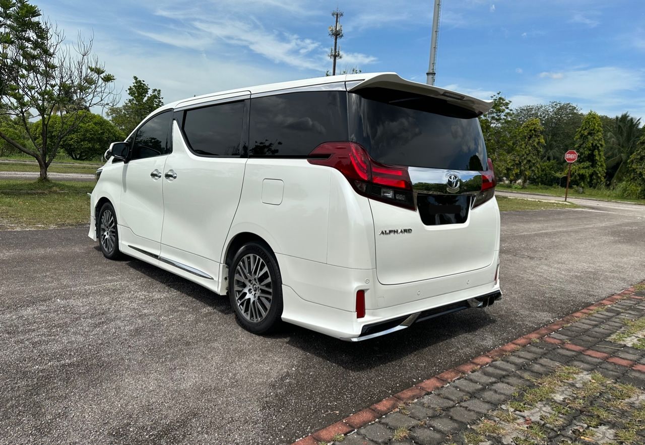 TOYOTA ALPHARD SC (PUTIH) - ROBOT_1