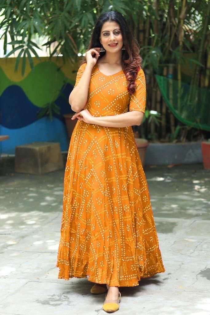 Party Wear Women Gowns_3
