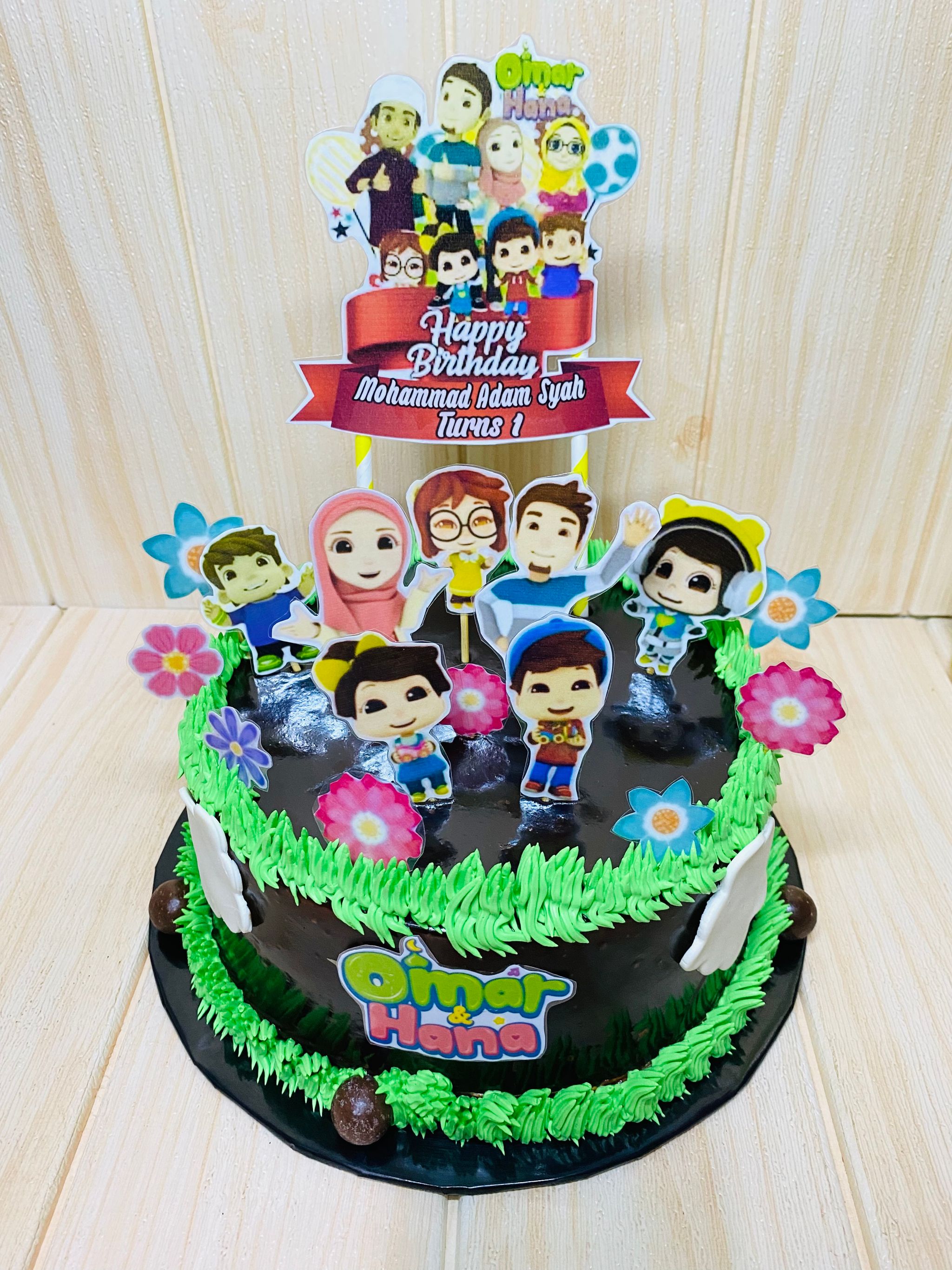 Cake with Topper _1