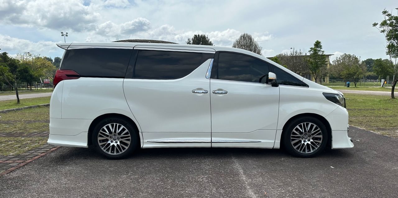 TOYOTA ALPHARD SC (PUTIH) - ROBOT_2