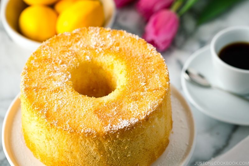 Lemon Chiffon Cake_0