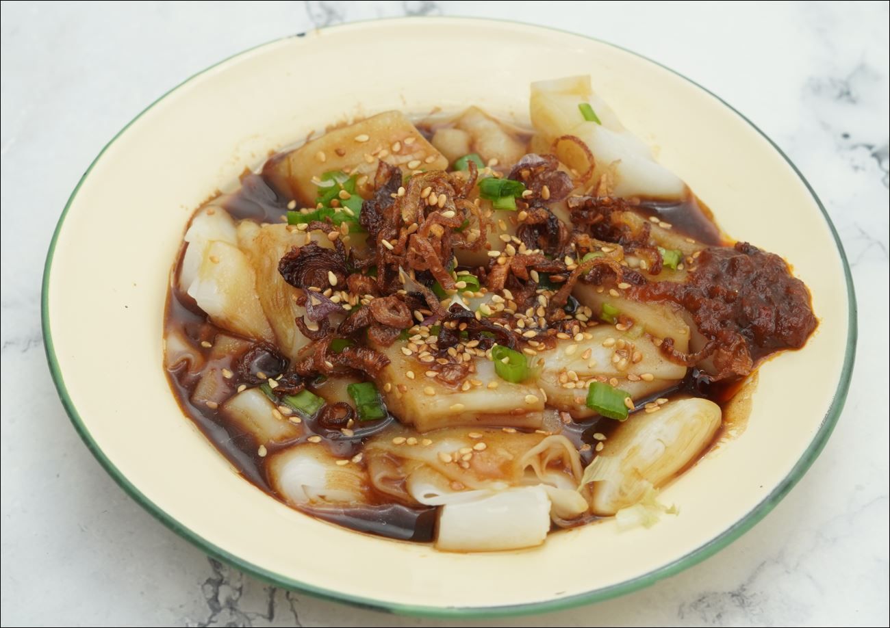 猪肠粉 Chee Cheong Fan w/ Sweet Sauce_0