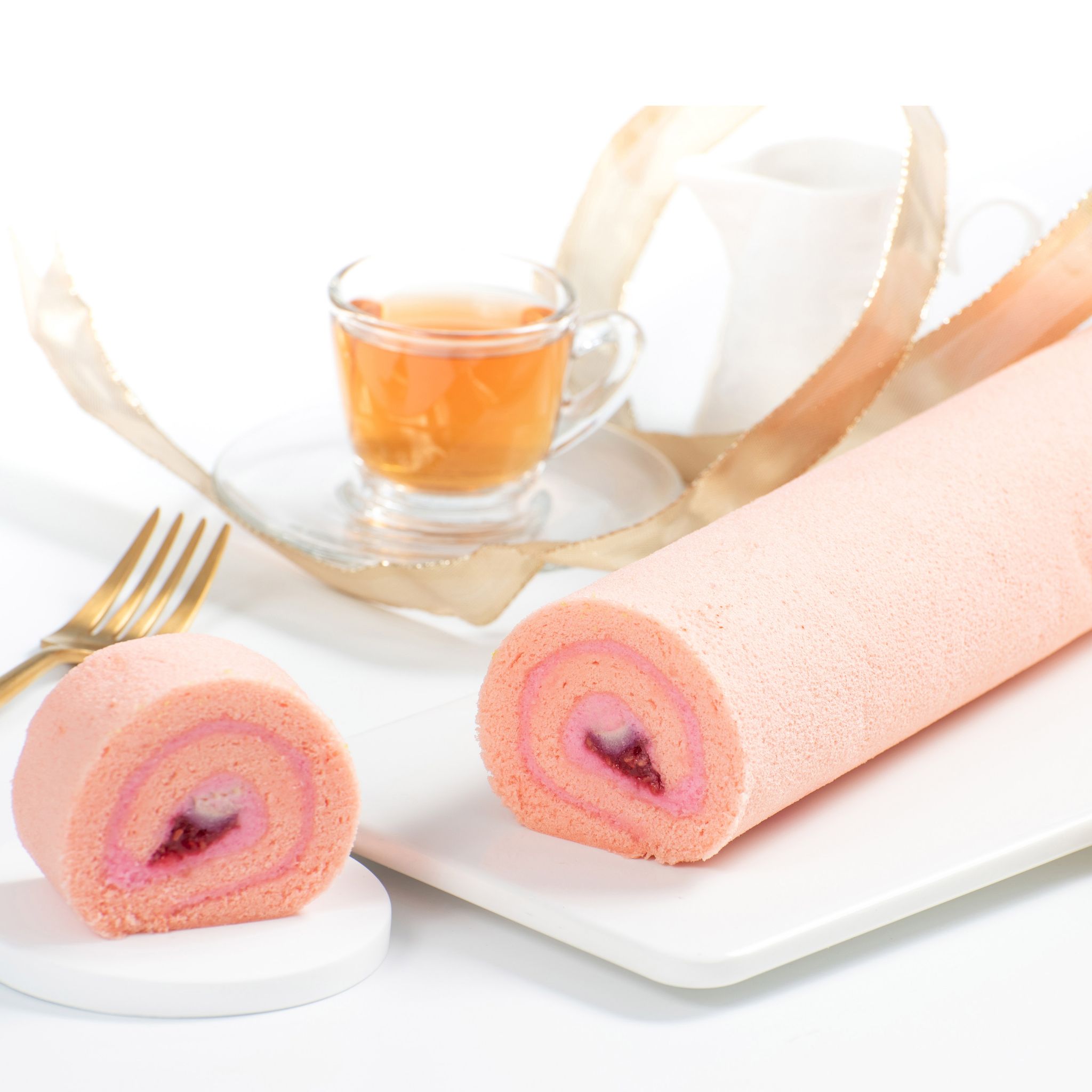 Floral Rose Lychee Swiss Roll_0