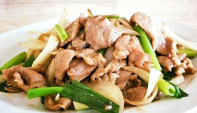 M 7 - 姜葱猪肉 (Fried Pork wz Spring Onion)_0