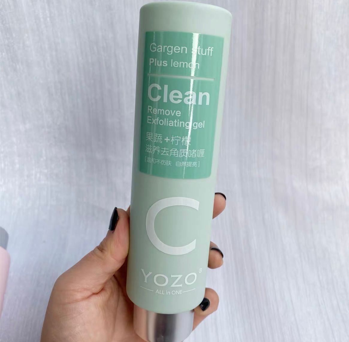 YOZO Clean Remove Exfoliating Gel_3