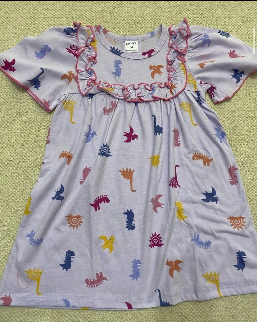 Dinosaur dress_0