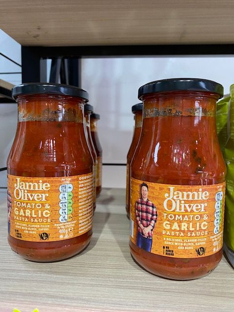意大利 Jamie Oliver 香蒜橄欖蕃茄意粉醬400g_1