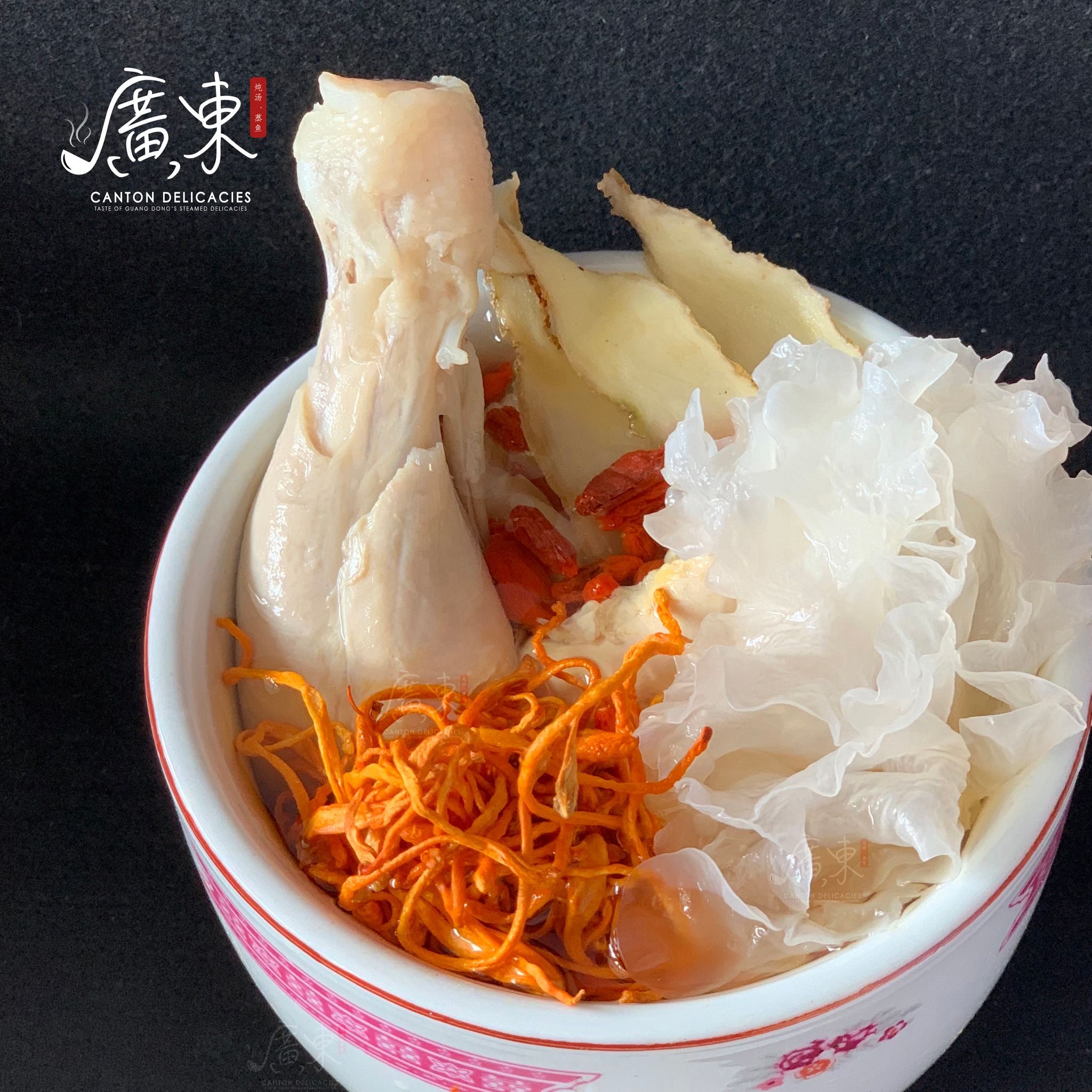 Double-boiled Cordyceps Flower in  Chicken Thigh Soup  虫草花炖鸡腿汤_0