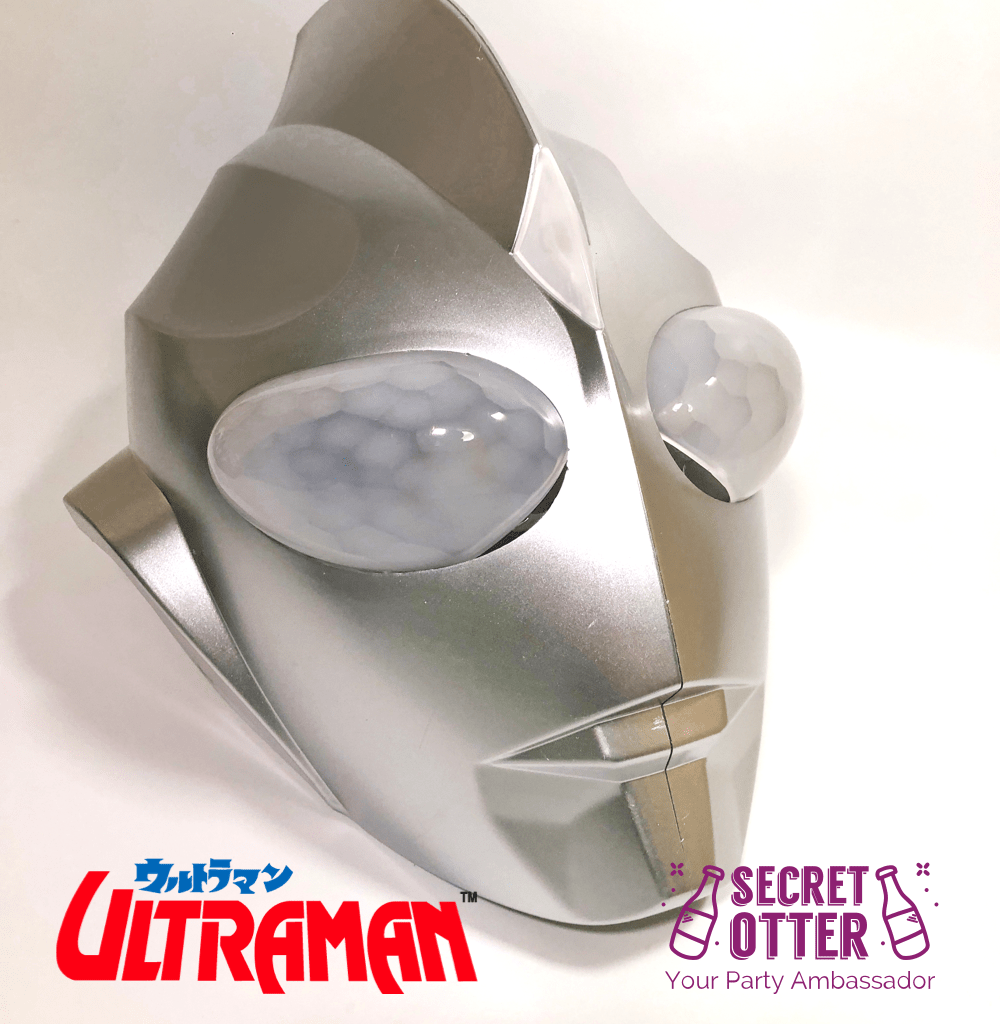 Ultraman full face mask with LED Glowing Eyes!_4