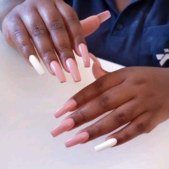 Nails as is in Photo 7_0