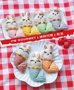Rainbow Bunny Mermaid Mantou 七彩兔兔人鱼馒头