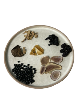 鹿茸壯腰益腎鰵魚膠湯 