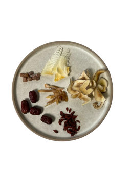 魚翅響螺片補鈣鰵魚膠湯 