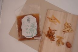 響螺蟲草花鰵魚膠湯