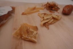 響螺蟲草花鰵魚膠湯