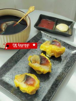 Special Century Egg Siewmai 特制皮蛋烧卖