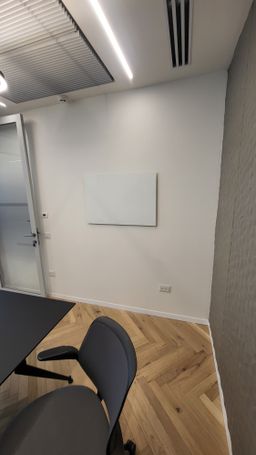  לוח זכוכית מחיק מגנטי גודל 60/90 ס"מ