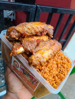 Jollof rice/Fried rice with four proteins 