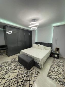 Sleigh Bed w/ Pedestals and Ottoman