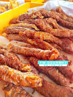 Penang Famous Prawn Fritters 槟城姓陈桥卤肉虾煎