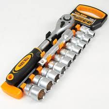 TOLSEN 12PCS 1/2IN RATCHET HANDLE WITH SOCKETS SET (M6 M14)