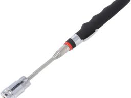 YATO TELESCOPIC MAGNETIC PICK UP TOOL W.LED